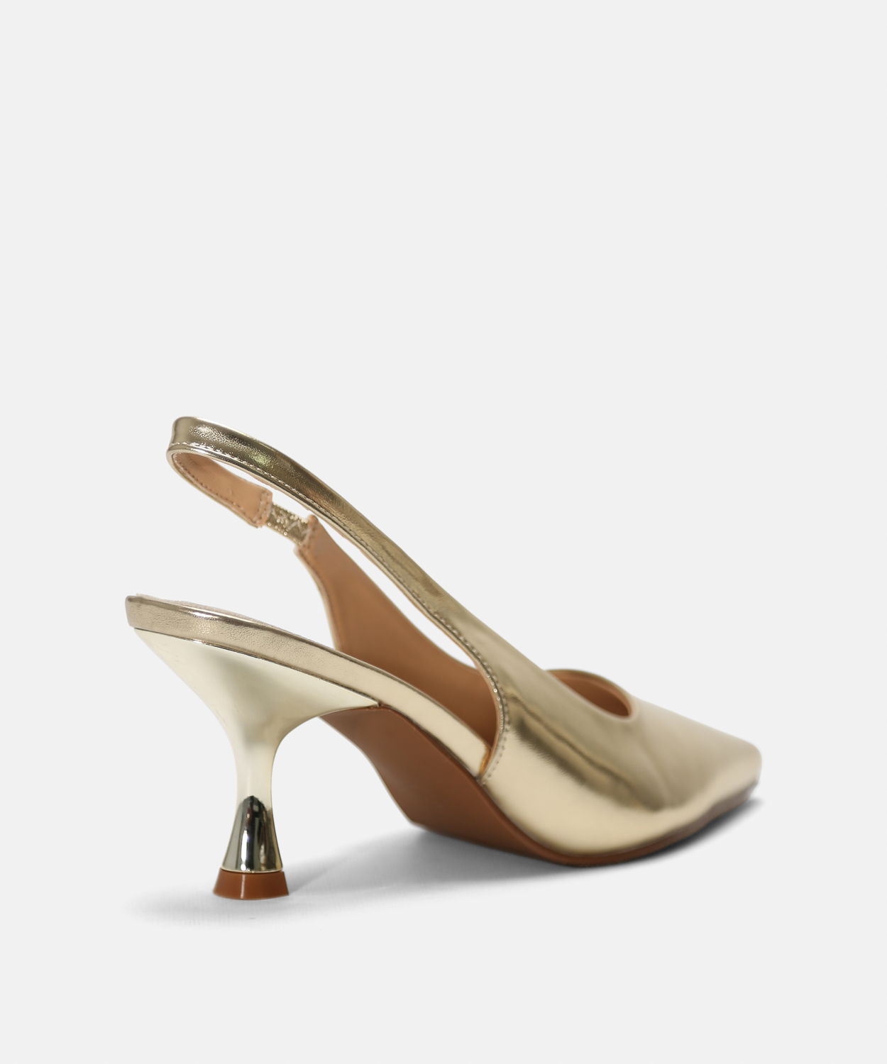 Zapato tac&oacute;n destalonado dorado image number null